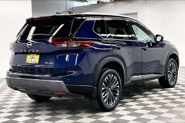 2025 Nissan Rogue SL - Photo 13