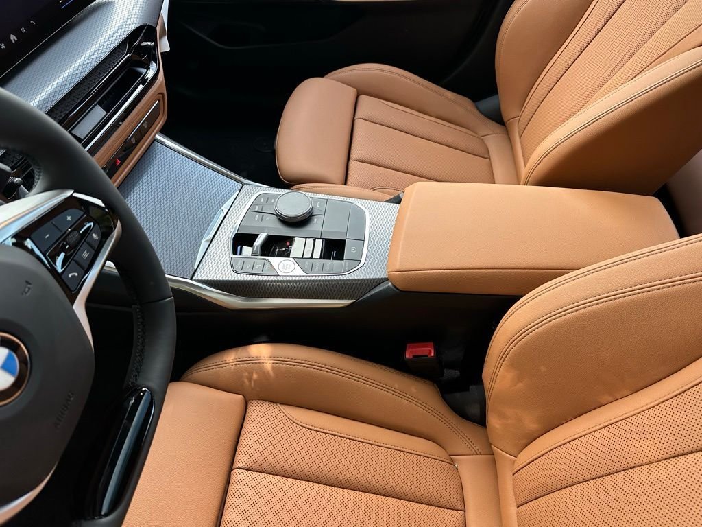 New 2026 Alpine White BMW 330i image 21