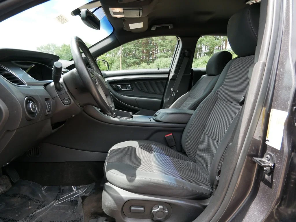 Used 2015  Ford SEL image 14