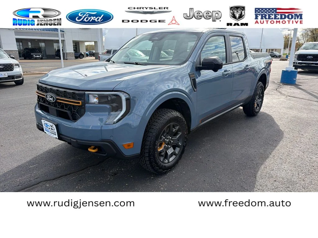 2025 Ford Maverick Tremor 4WD's photo