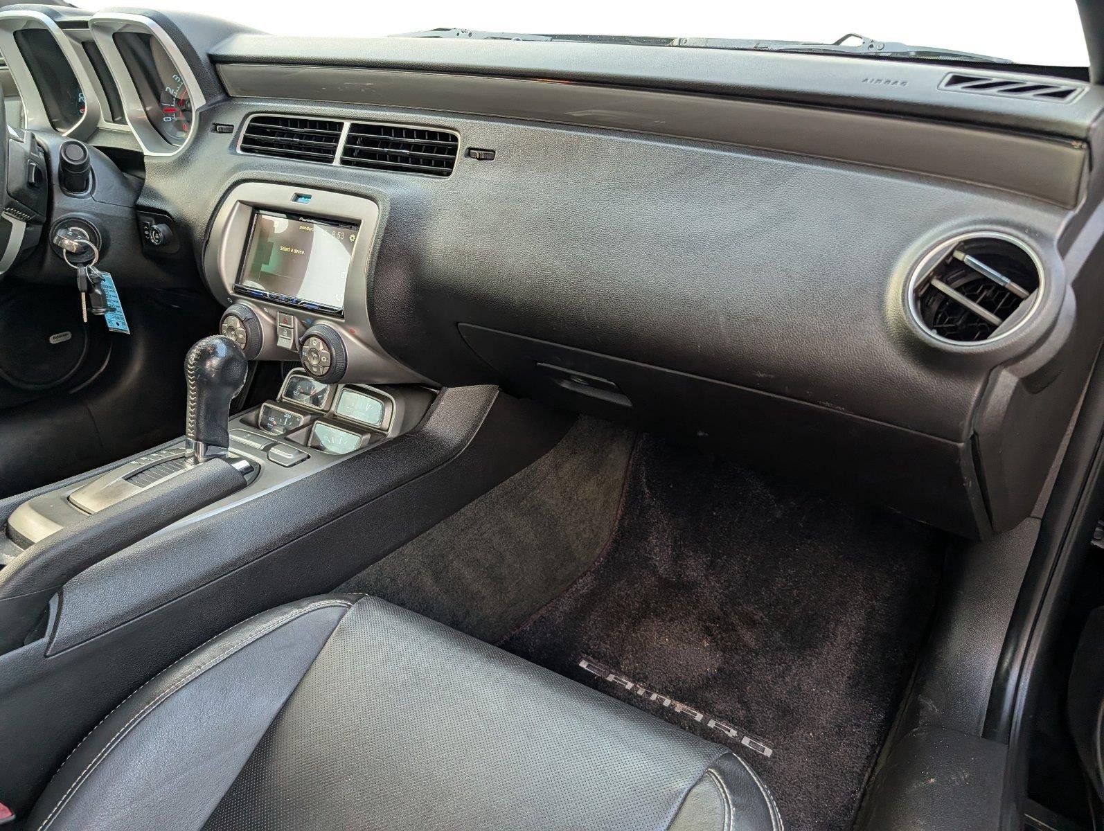 Used 2011 Black Chevrolet 2SS image 34