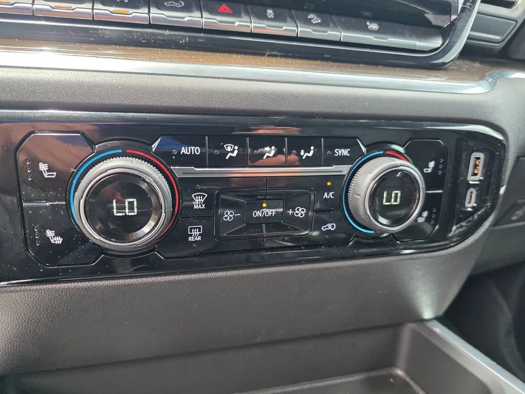 Used 2025 Sterling Gray Metallic Chevrolet LT Trail Boss image 23