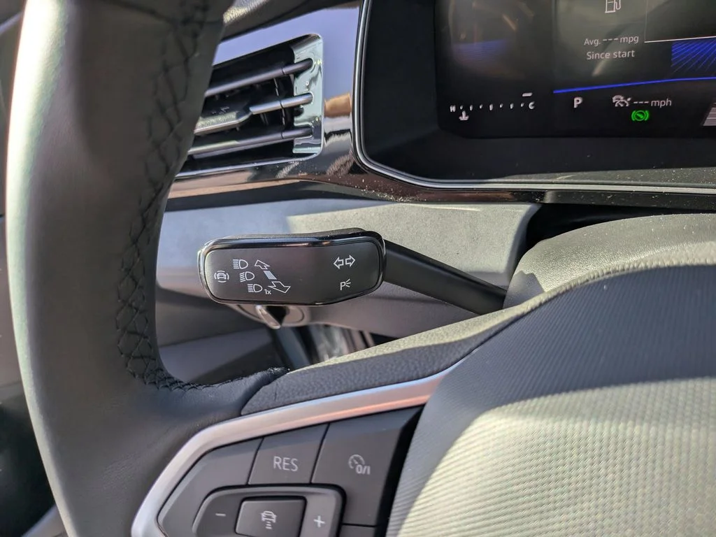 New 2026 Gray Volkswagen 1.5T SE image 26