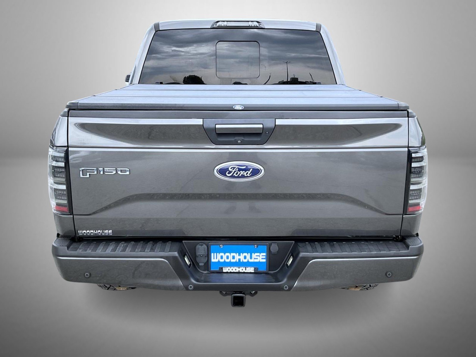 Used 2017 Gray Ford XLT image 6