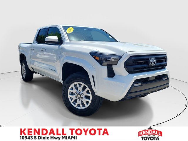 2025 Toyota Tacoma 4WD SR5