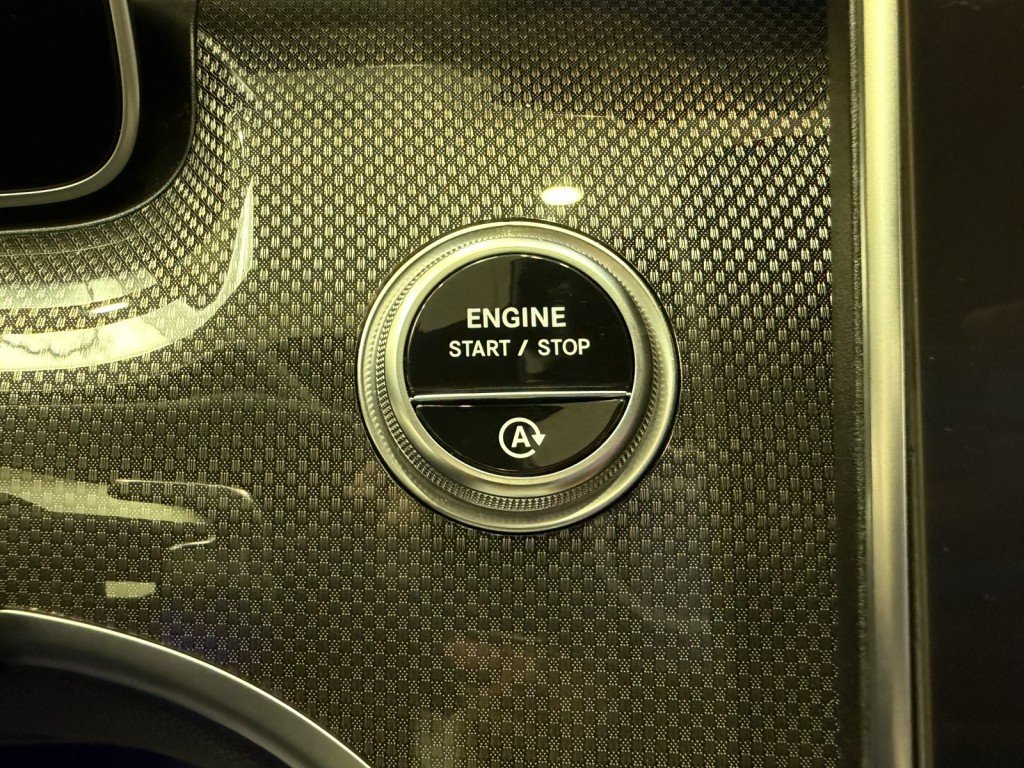 2025 Mercedes-Benz C-Class Sedan AMG C43 - Photo 24