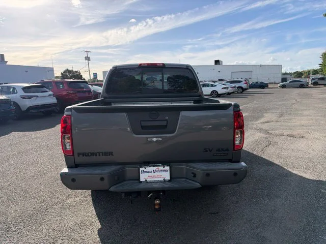 Used 2020 Gun Metallic Nissan SV image 5