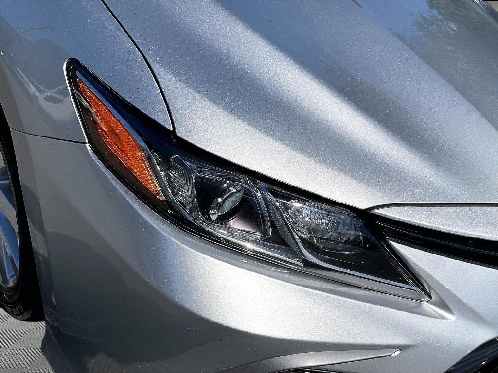 Used 2021 Silver Toyota LE image 31