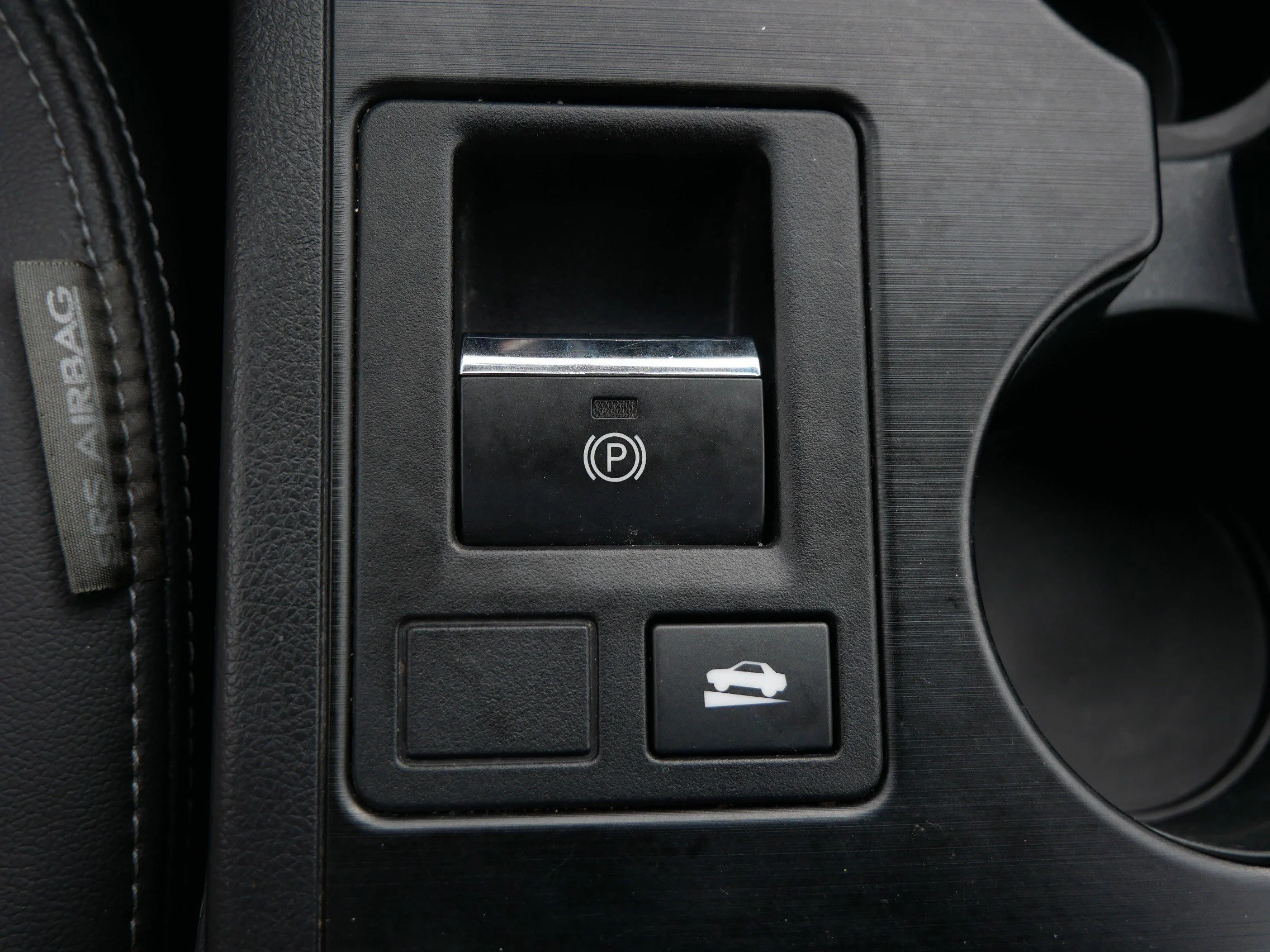 Used 2015 Crystal Black Silica Subaru 2.5i Limited image 31