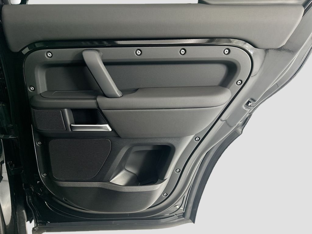 Used 2026 Santorini Black Metallic Land Rover S image 25