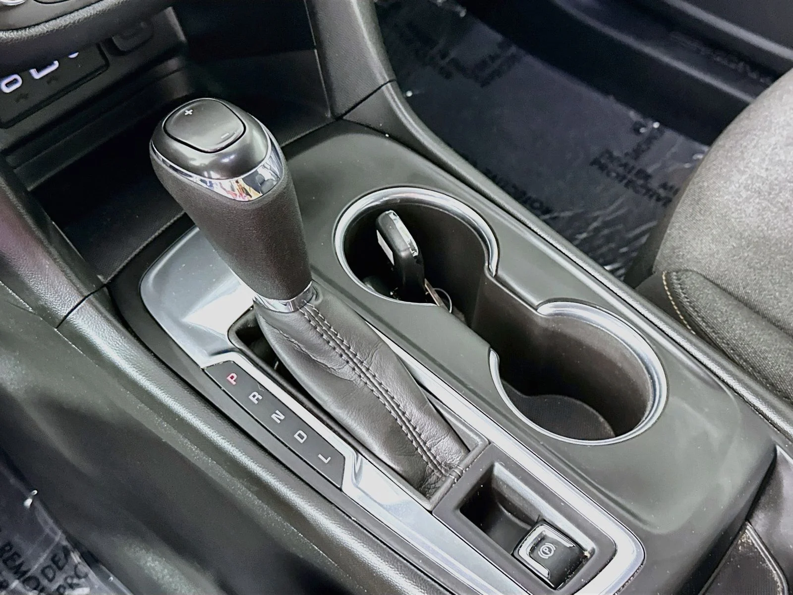 Used 2020 Silver Ice Metallic Chevrolet LT image 18