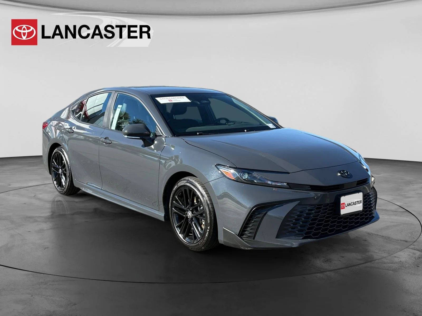 Certified Used 2025 Gray Toyota SE image 1