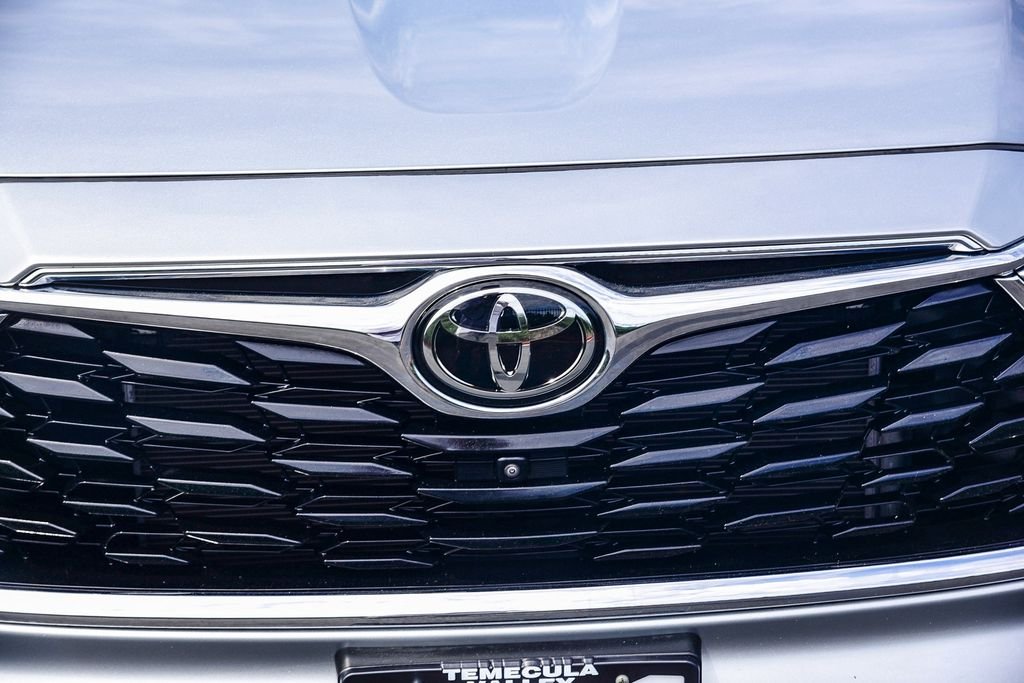 Used 2024 Silver Toyota Limited image 13