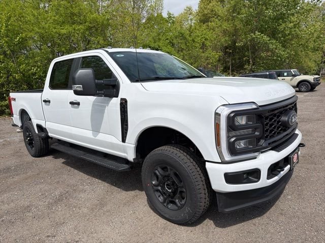 2026 Ford F-350 XL 4x4 Crew Cab 6-3/4' Box SRW's photo