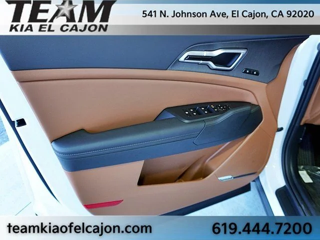 New 2026 White Kia X-Line image 28