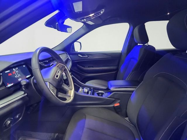 Used 2025 Black Jeep Laredo image 9