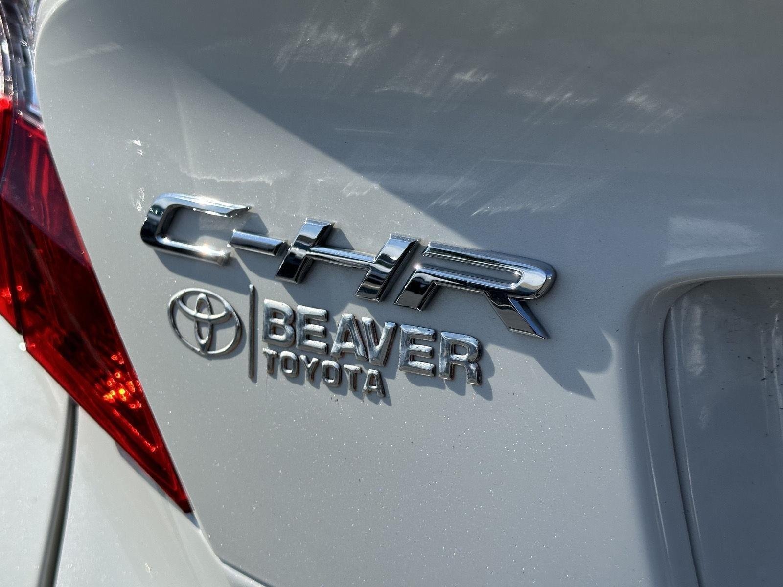 Used 2021 Blizzard Pearl Toyota LE image 11