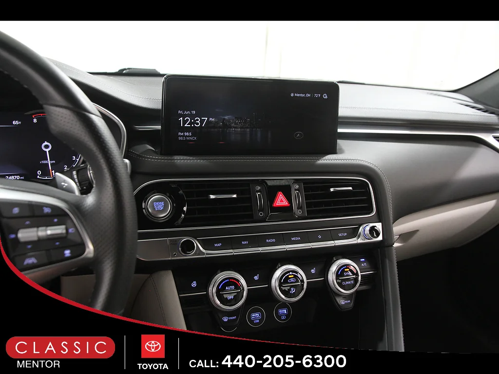 Used 2023 Capri Blue Metallic Genesis 2.0T image 9