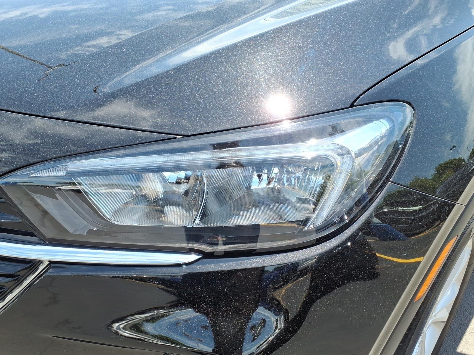 Used 2021 Ebony Twilight Metallic Buick Preferred image 11