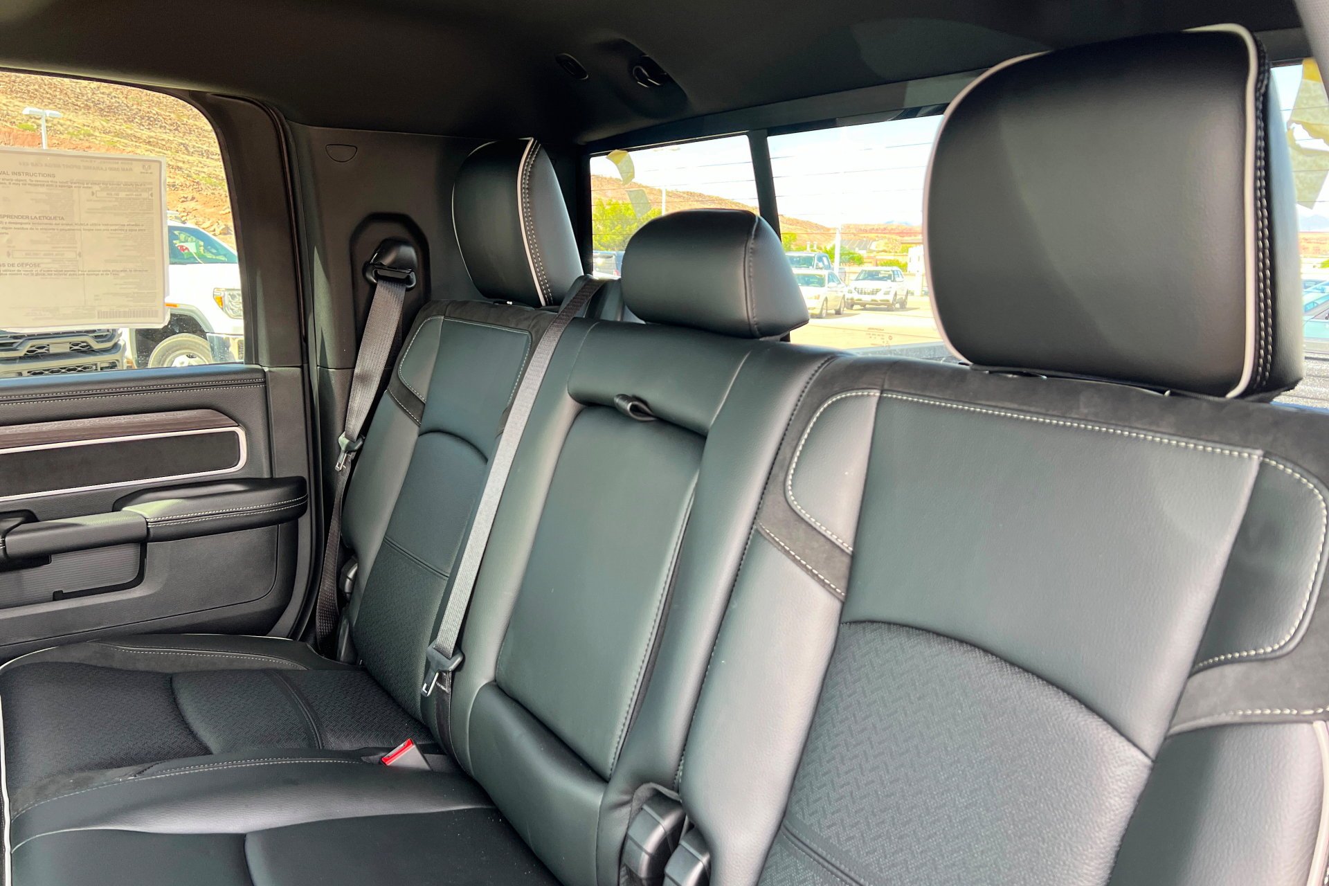 New 2026 Granite Crystal Metallic Clear-Coat Exterior Paint RAM Laramie image 21