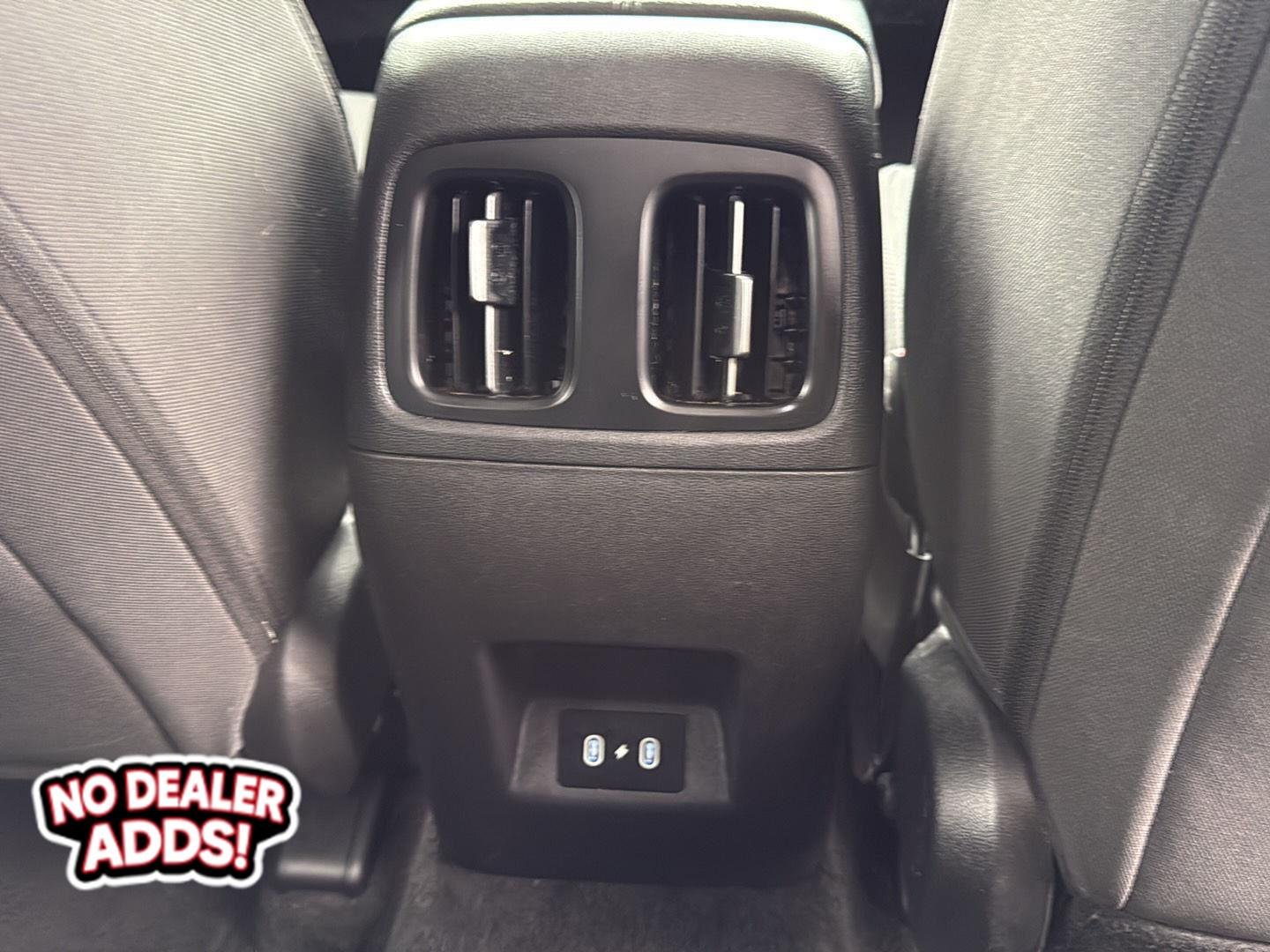 Used 2025 Hampton Gray Hyundai SEL image 28