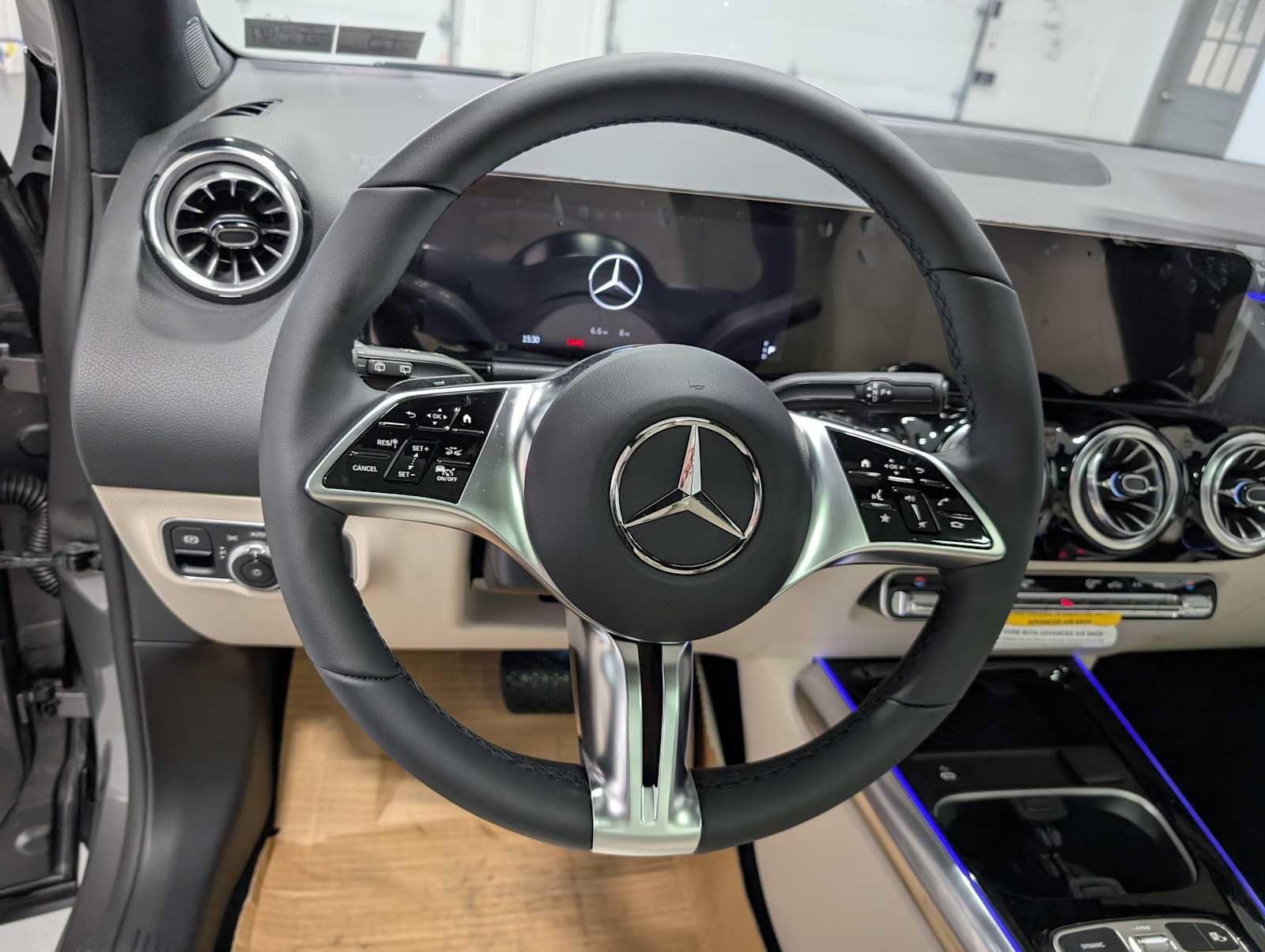 New 2026 Mountain Grey Metallic Mercedes-Benz GLA 250 image 30