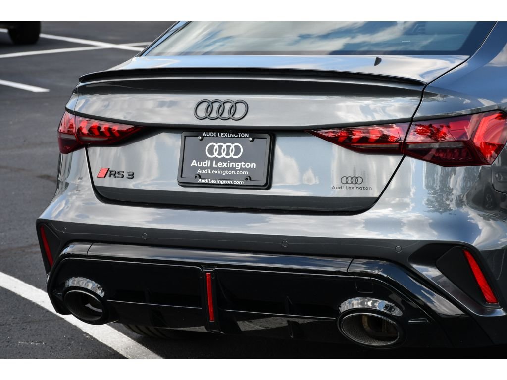 Used 2026 Daytona Gray Pearl Effect Audi Base image 28