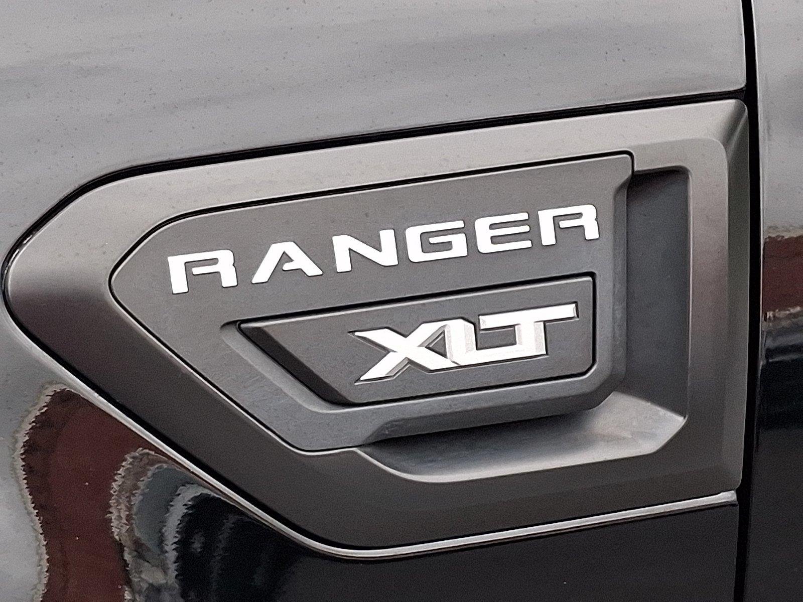 Used 2020 Shadow Black Ford XLT image 30