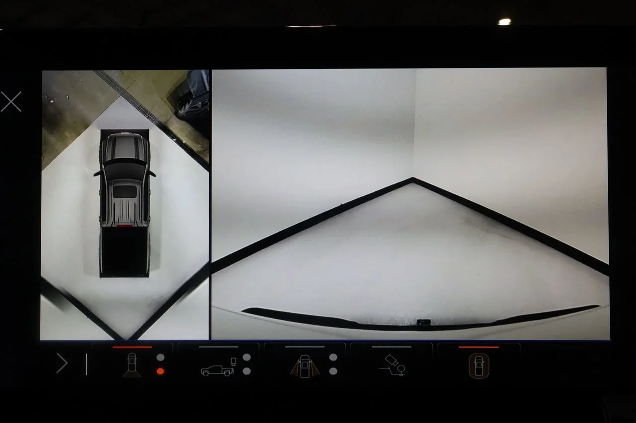 2024 Chevrolet Silverado 1500 ZR2 - Photo 14