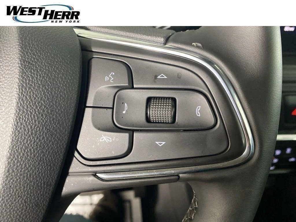 Used 2025 Summit White Buick Sport Touring FWD image 38