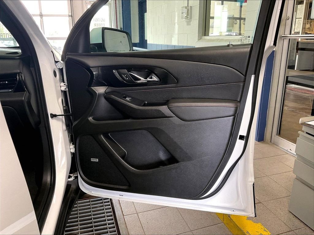 Used 2023 White Chevrolet RS image 12