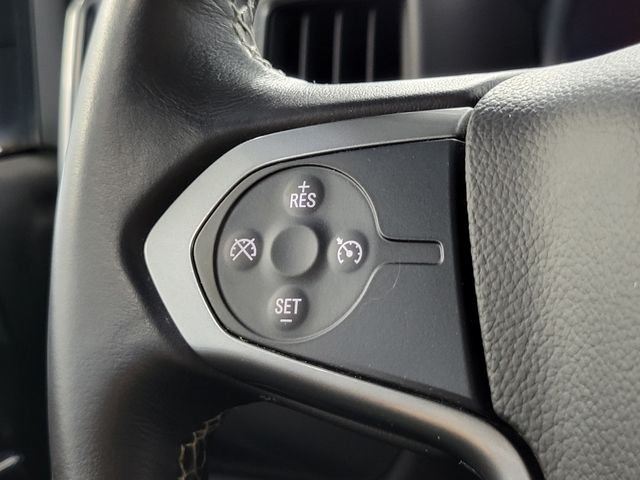 Used 2016 White Chevrolet LT image 13