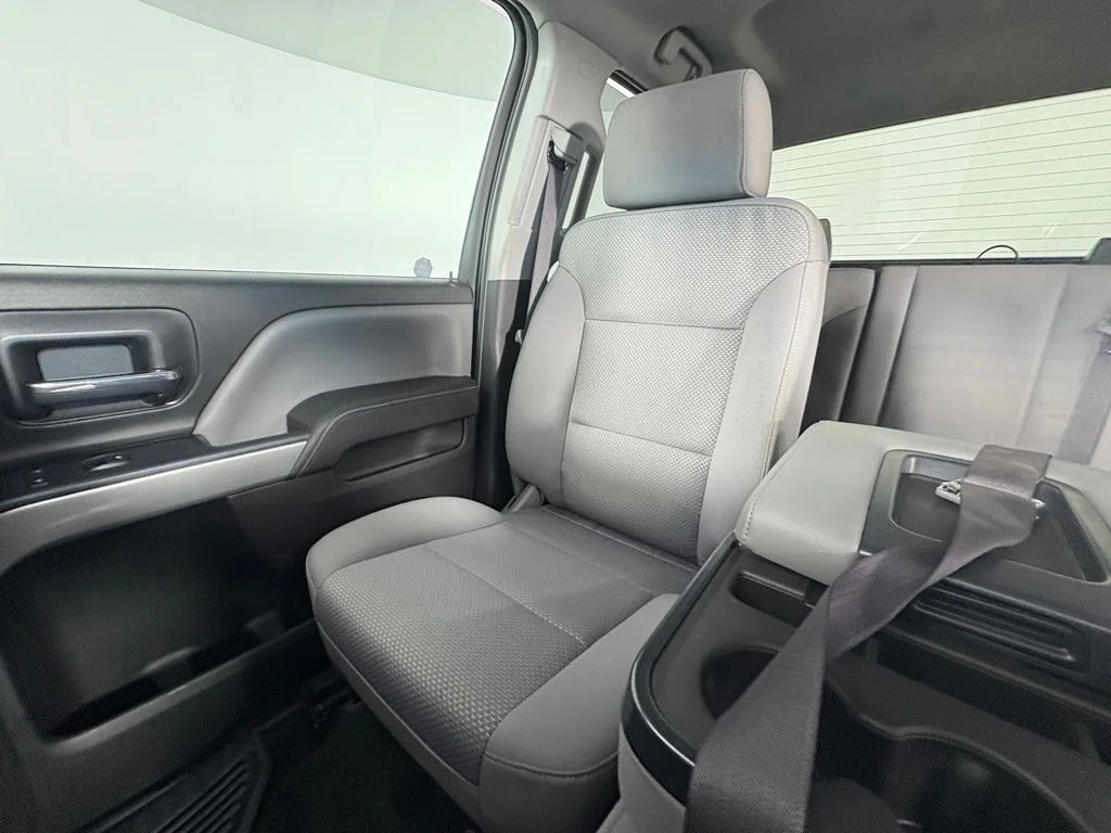 Used 2017 Pepperdust Metallic Chevrolet LT image 17