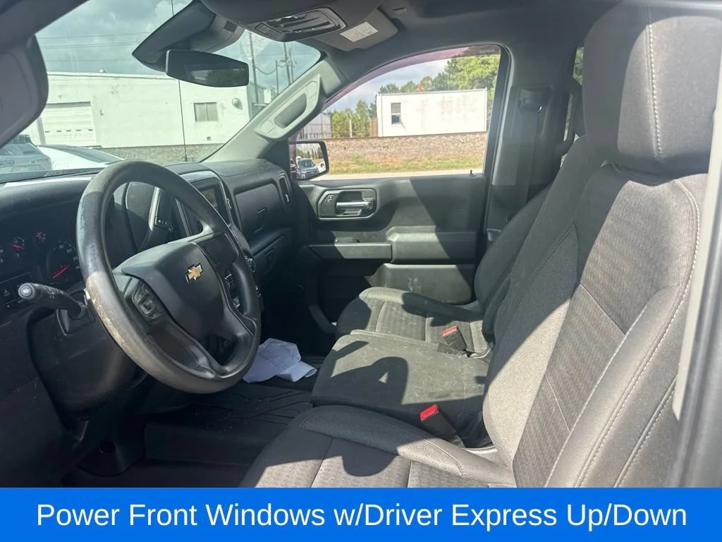 Used 2023 STERLING GRAY METALLIC Chevrolet Custom image 27