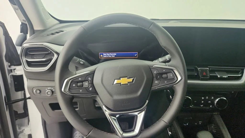 New 2026 Summit White Chevrolet LT image 17