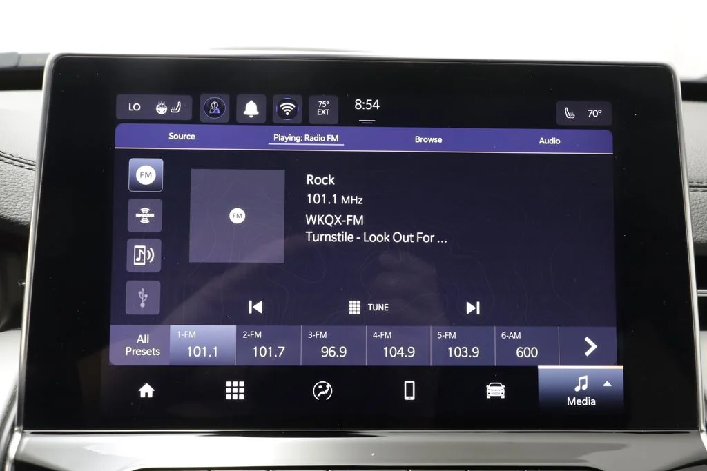 Used 2025 Black Jeep Limited image 9