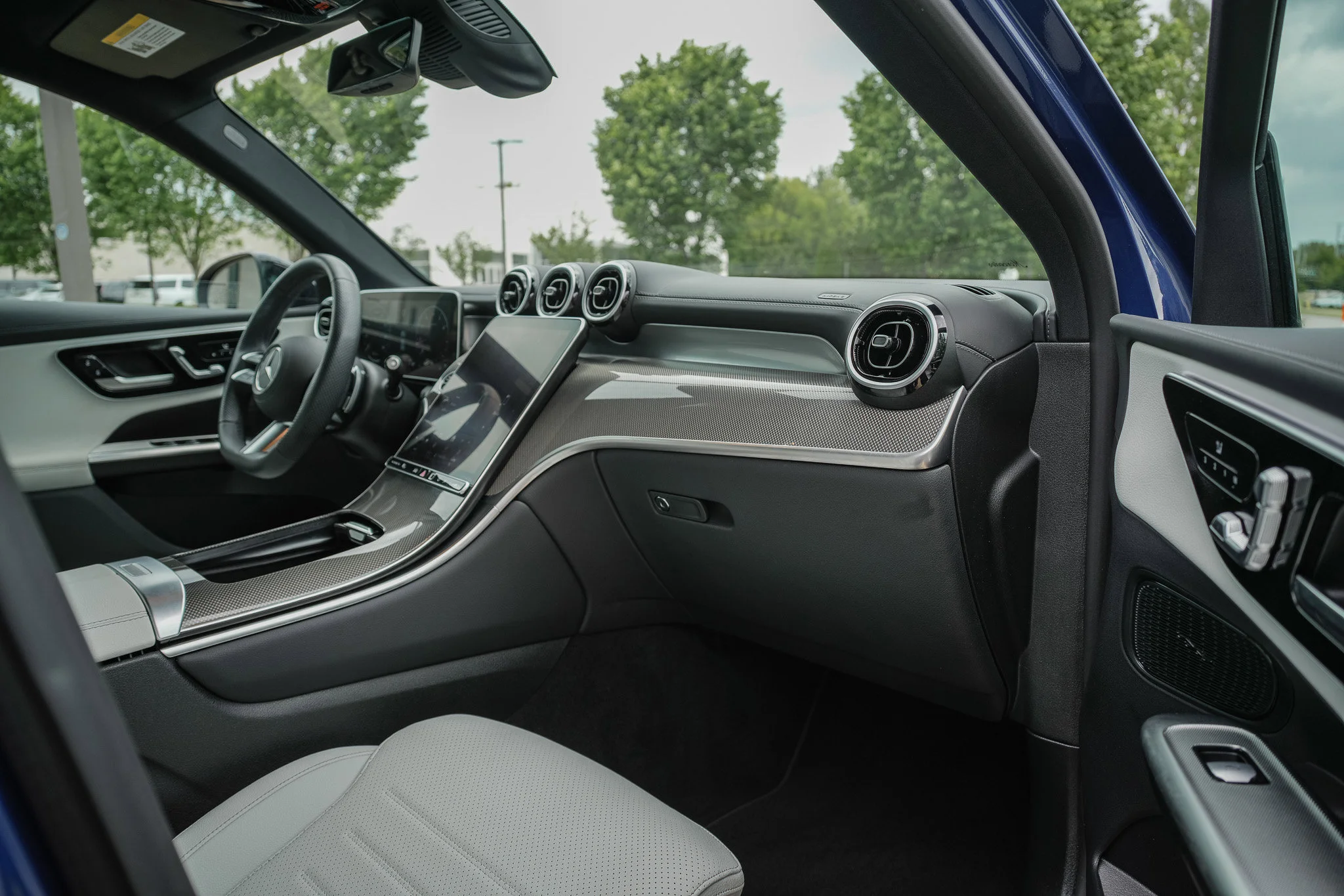 Used 2024 Starling Bl Mercedes-Benz GLC 300 image 27
