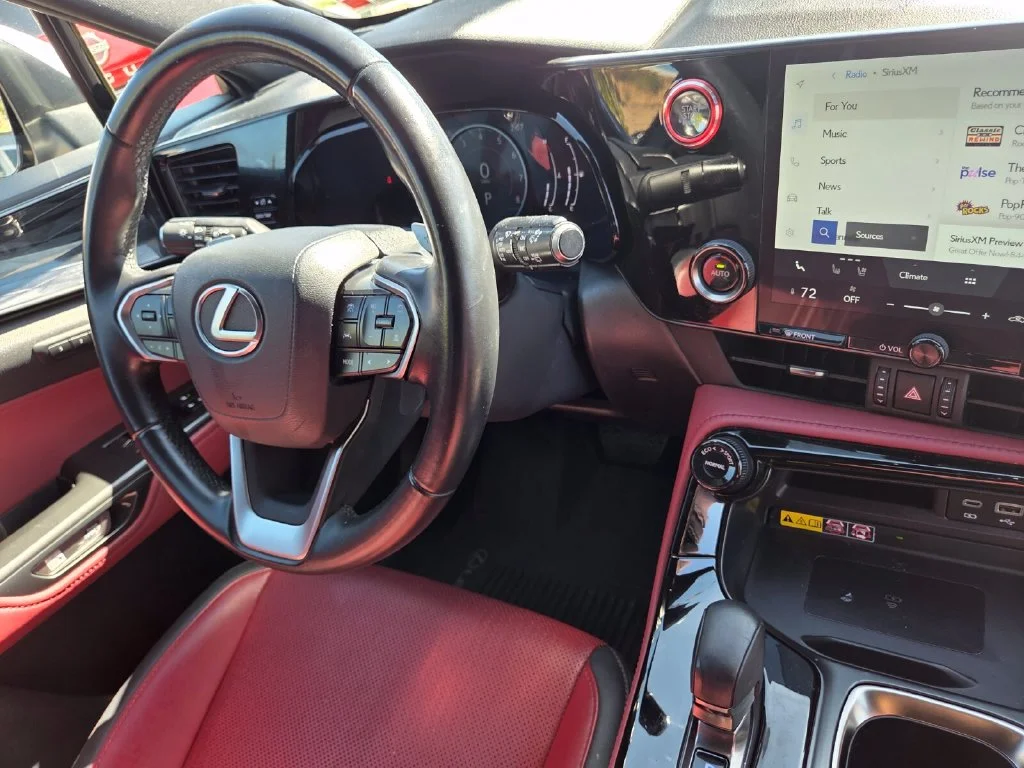 Used 2024 White Lexus 350 Premium image 30