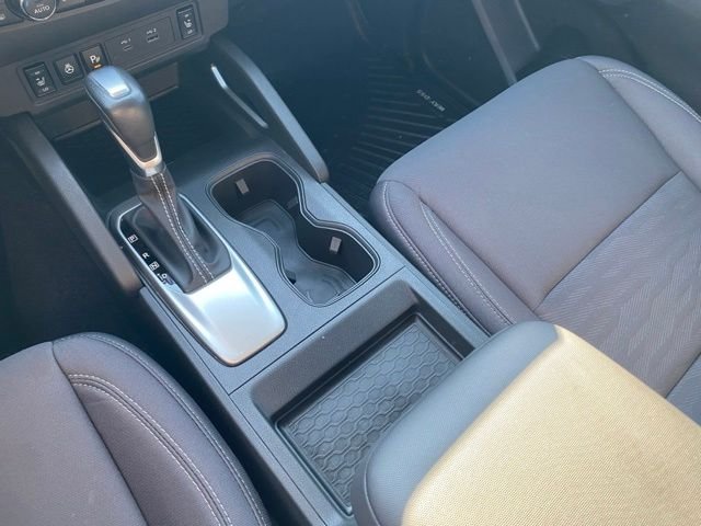 Used 2024 Glacier White Nissan SV image 21