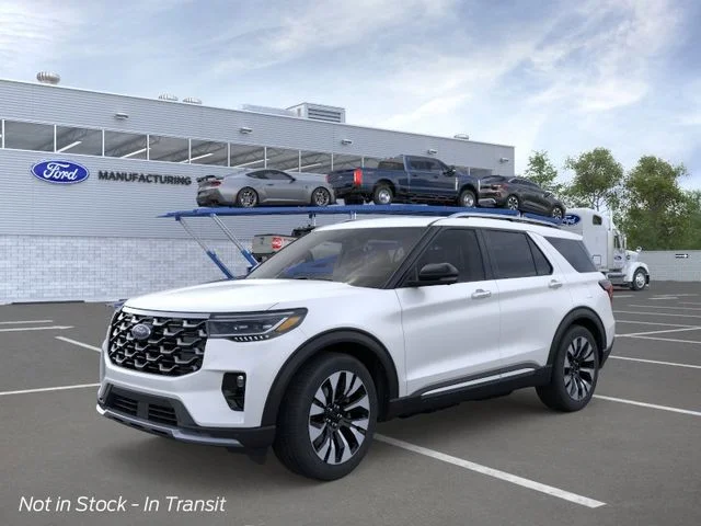 New 2026 Star White Metallic Tri-Coat Ford Platinum image 1