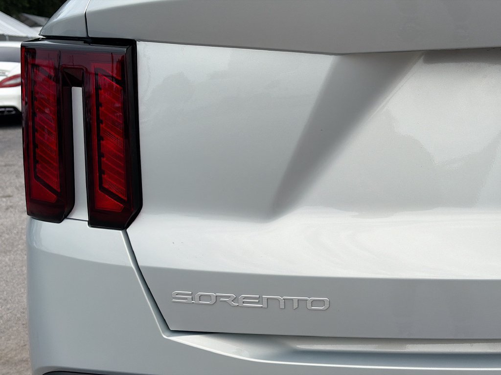 Certified Used 2026 White Kia S image 10