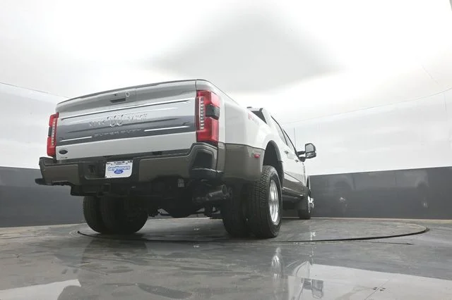 New 2026 Star White Metallic Tri-Coat Ford F-350® King Ranch® image 40