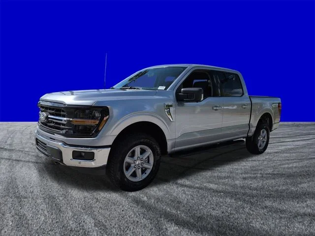 New 2026 Iconic Silver Metallic Ford XLT image 8