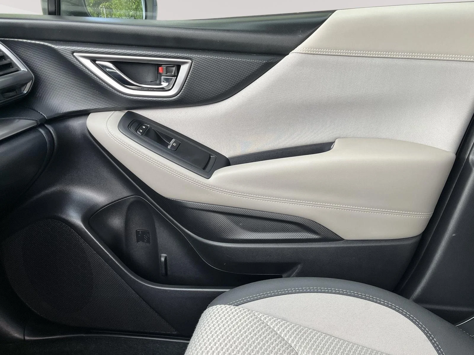 Used 2019 Jasper Green Metallic Subaru Premium image 22