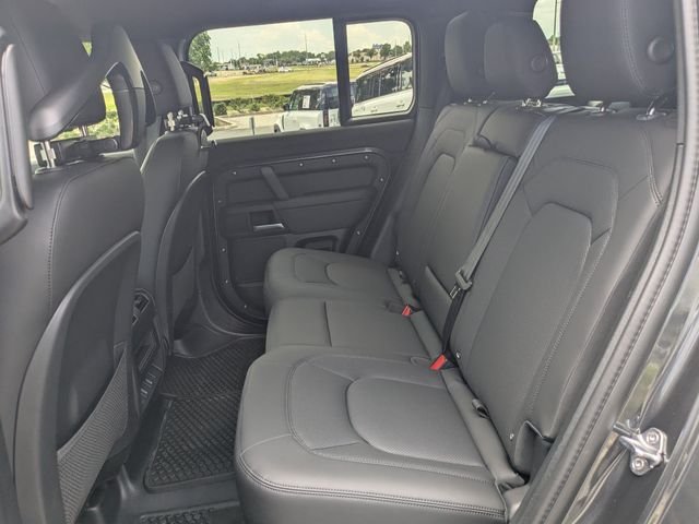 New 2026 Carpathian Grey Land Rover X-Dynamic SE image 14