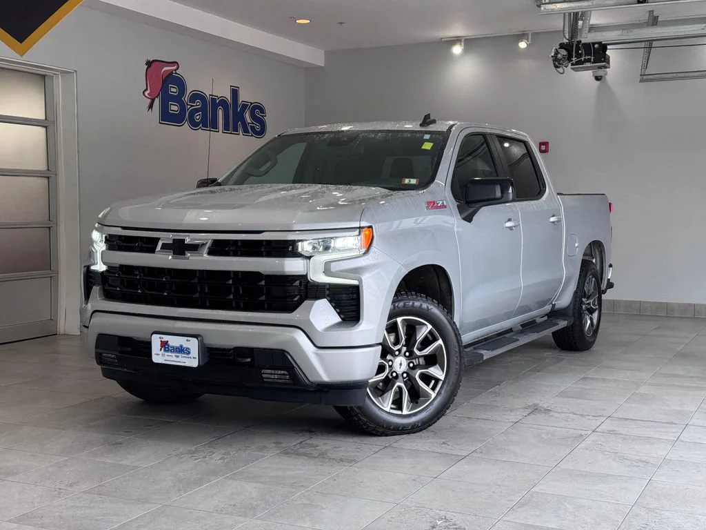 Certified Used 2022 Silver Ice Metallic Chevrolet RST image 2