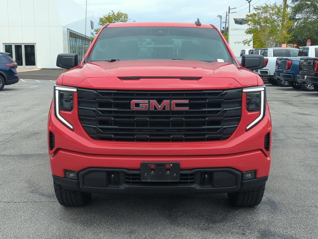 Used 2022 Cardinal Red GMC Elevation image 9