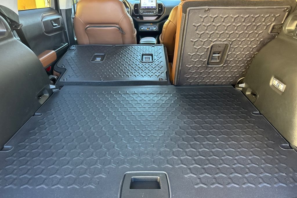 Used 2022 Black Ford Badlands image 17