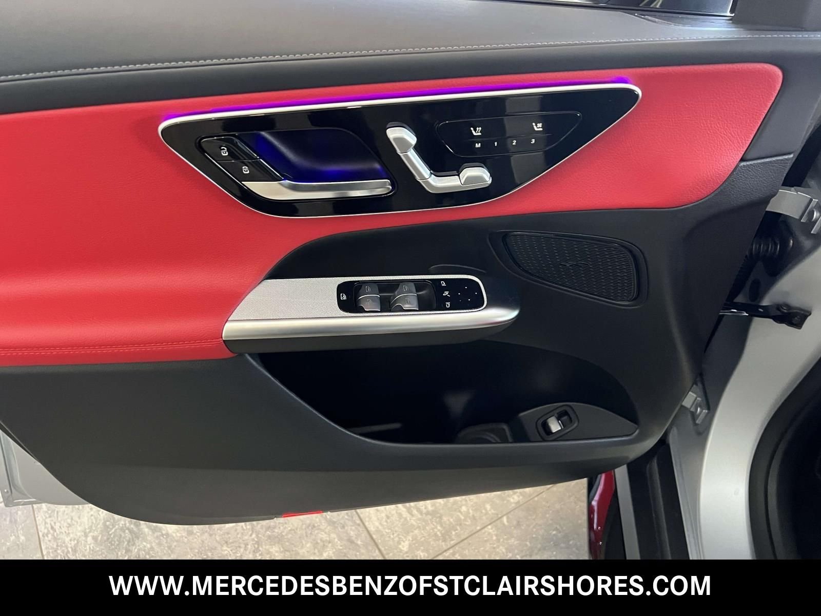 New 2026 MANUFAKTUR Cirrus Silver Magno Mercedes-Benz AMG® GLC 43 4MATIC® SUV image 16