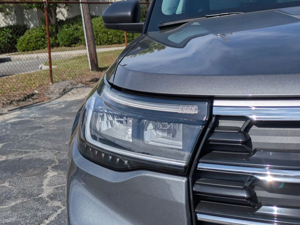 New 2026 Carbonized Gray Metallic Ford Active image 10